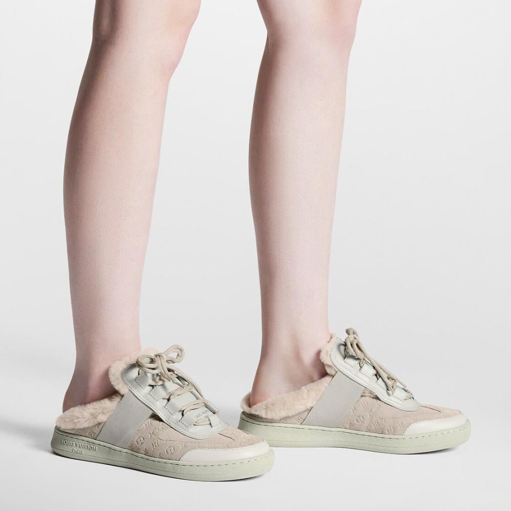LVSh37 Ballet flats in paper straw with double leather eyelet straps