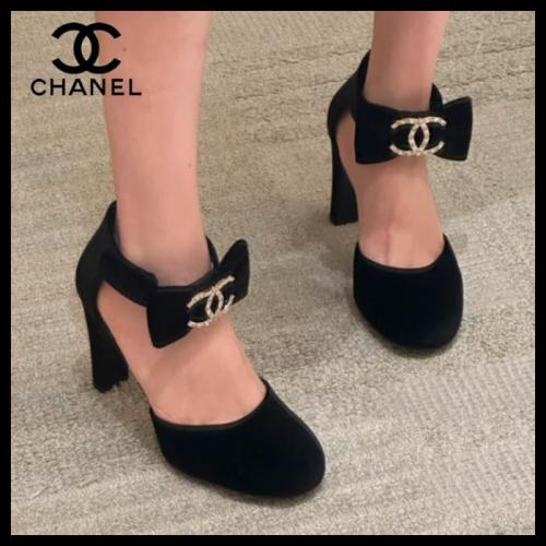 Chanel shoes black velvet