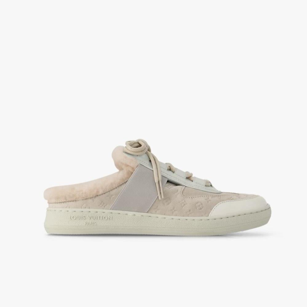 LVSh37 Ballet flats in paper straw with double leather eyelet straps