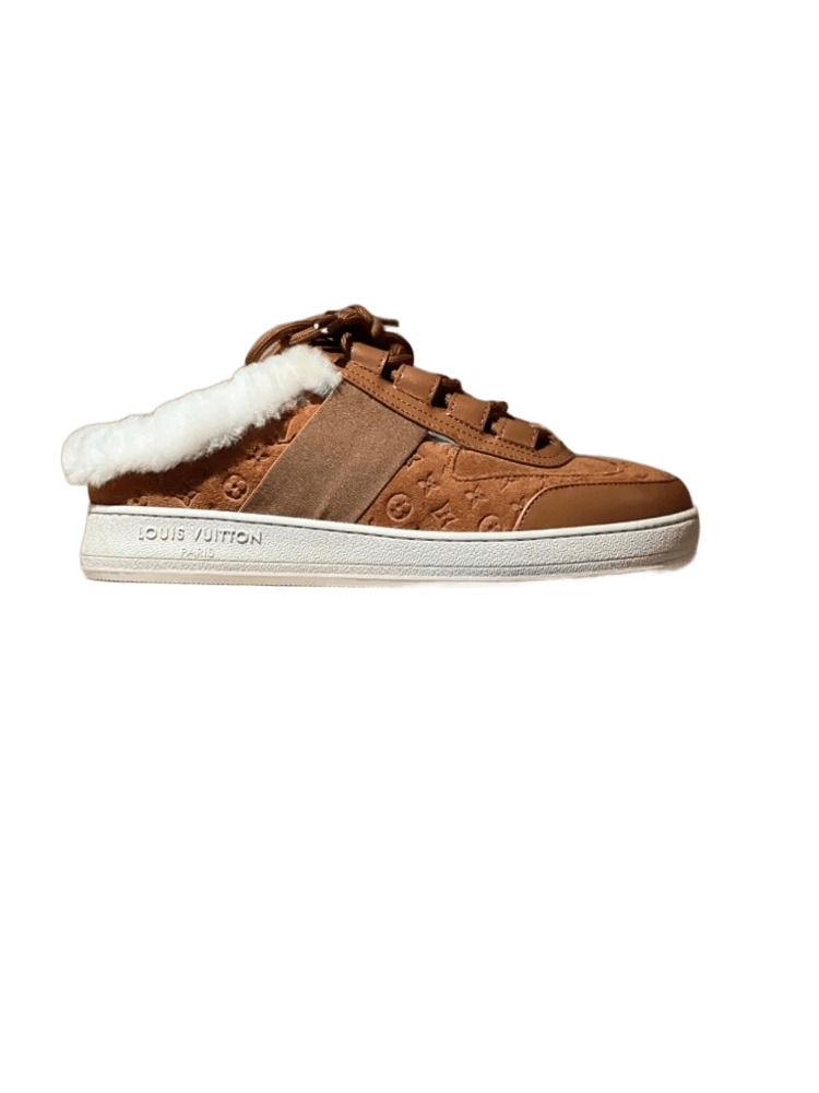 LVSh37 Ballet flats in paper straw with double leather eyelet straps