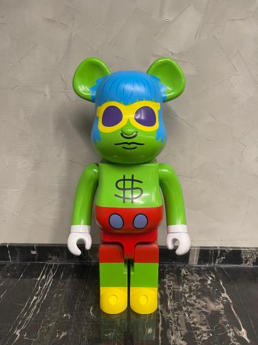 BE@RBRICKS figure