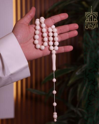 سبحة من عاج الفيل