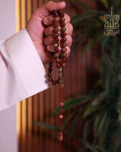 سبحة فاتوران عنابي ممزوج زيتي