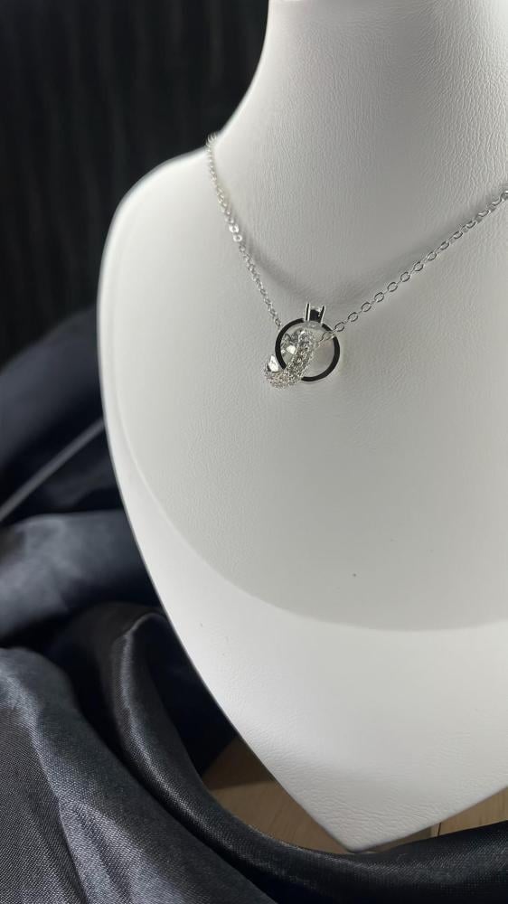 سلسال نسائي قلب وخاتم باسمك بتصميم أنيق وضمان عامين من الأسطورة