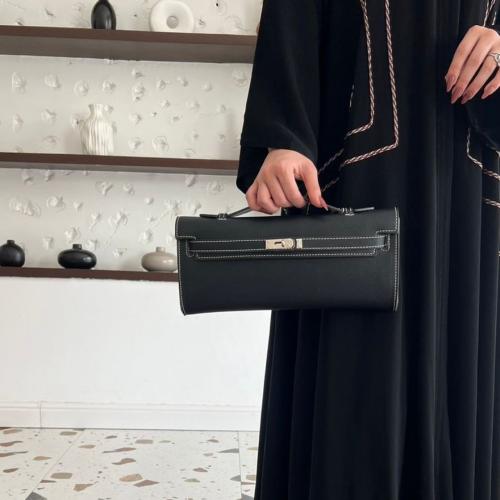 كيلي clutch