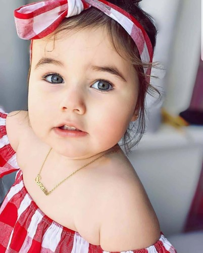 سلسال بنات مثالي وأنيق يناسب اناقة طفلك