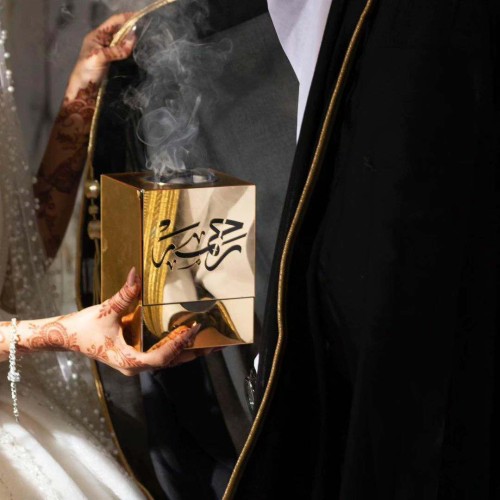 مباخر الأكريليك  ملكيه فخمة بالإسم