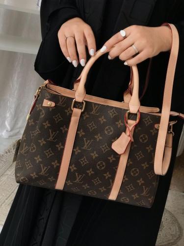 شنطة Louis Vuitton نسائية