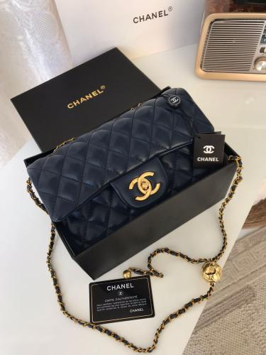 شنطة CHANEL نسائية