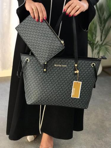 شنطة Michael Kors نسائية