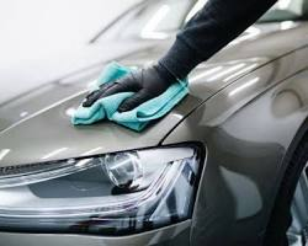 العناية بالسيارة