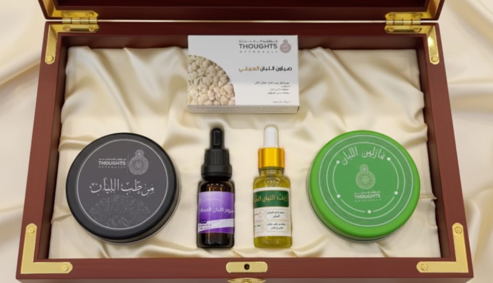 مجموعة عناية بالبشرة بتركيبة طبيعية لإشراقة تدوم