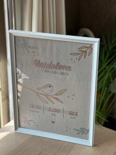 لوحة مواليد Happy Bird