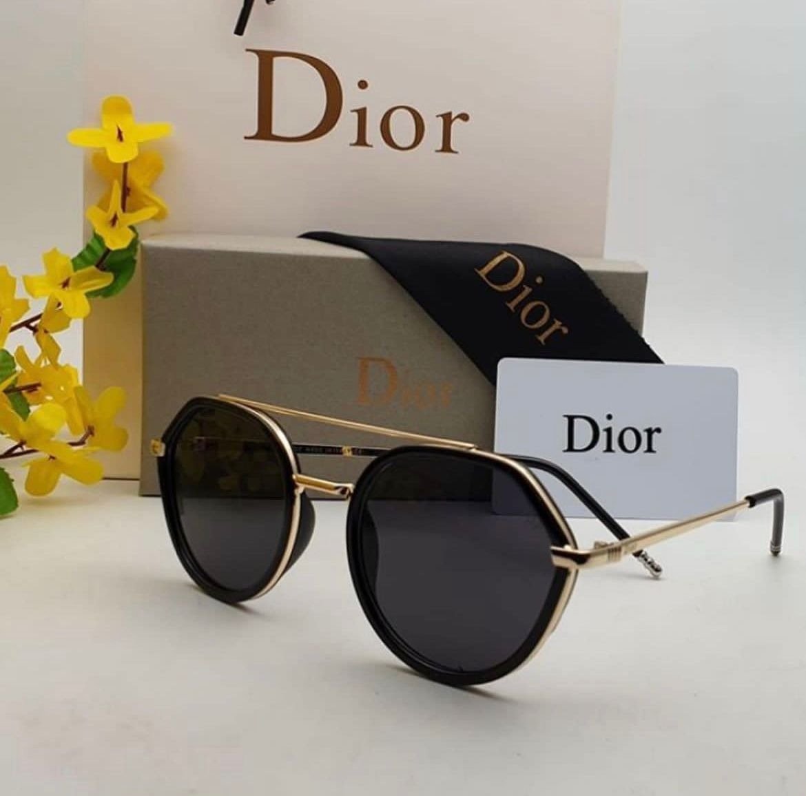 نظارات ديور