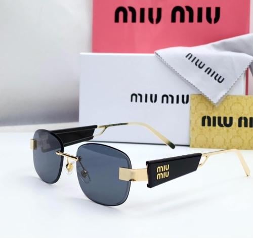 نظارة ماركة MIUMIU ميوميو نسائية