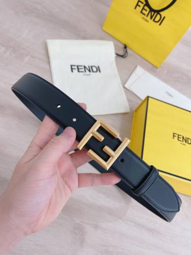 حزام fendi