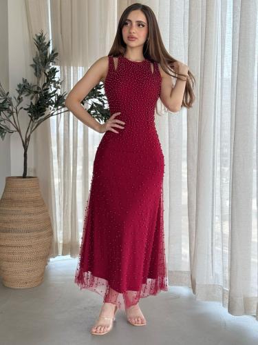 فستان سهره ناعم مزين باللؤلؤ