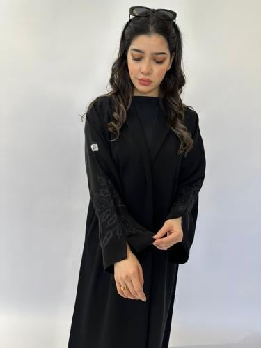عبايه ثراء اسود