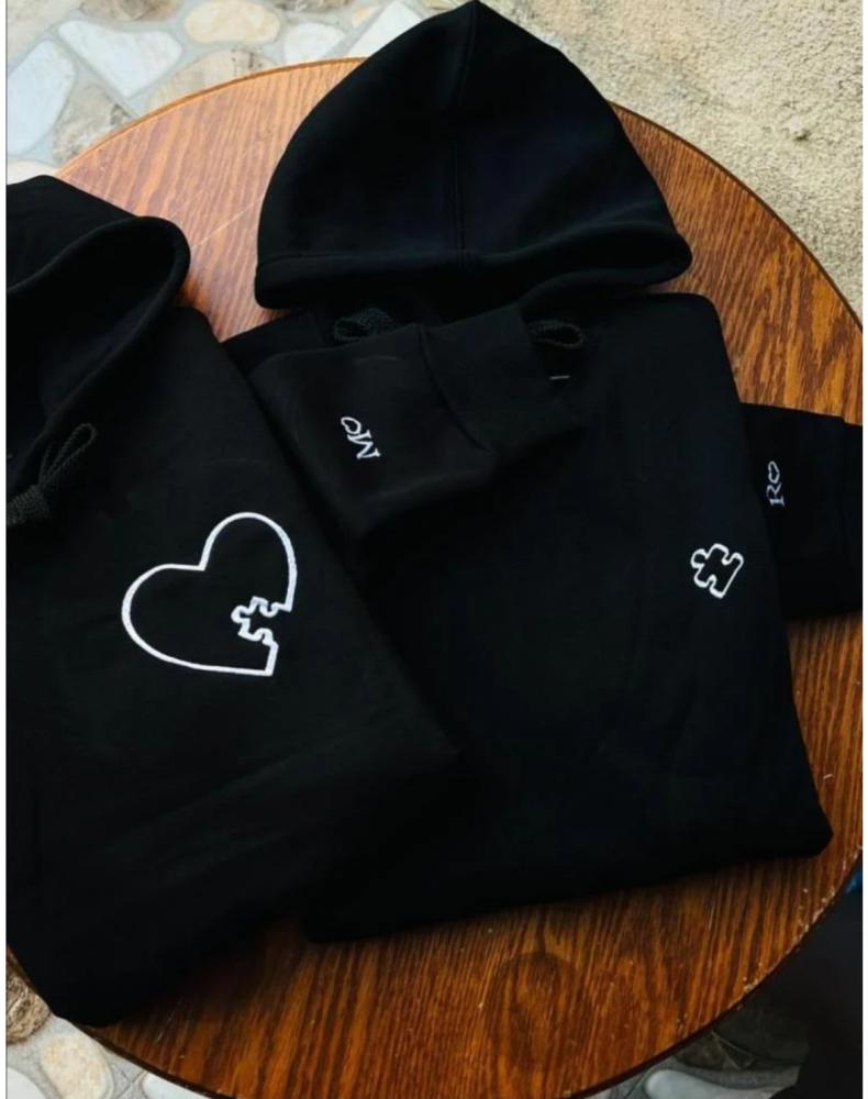 هودي القلب بحروف مخصصة