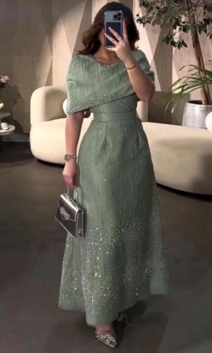 فستان سهره راقٍ