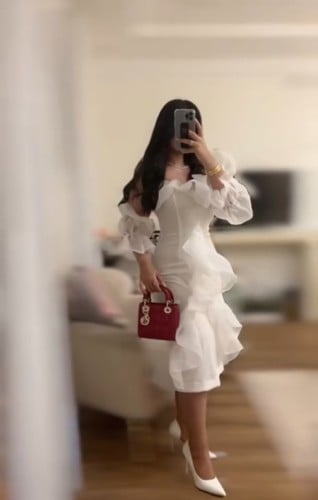 فستان ابيض ناعم للعيد