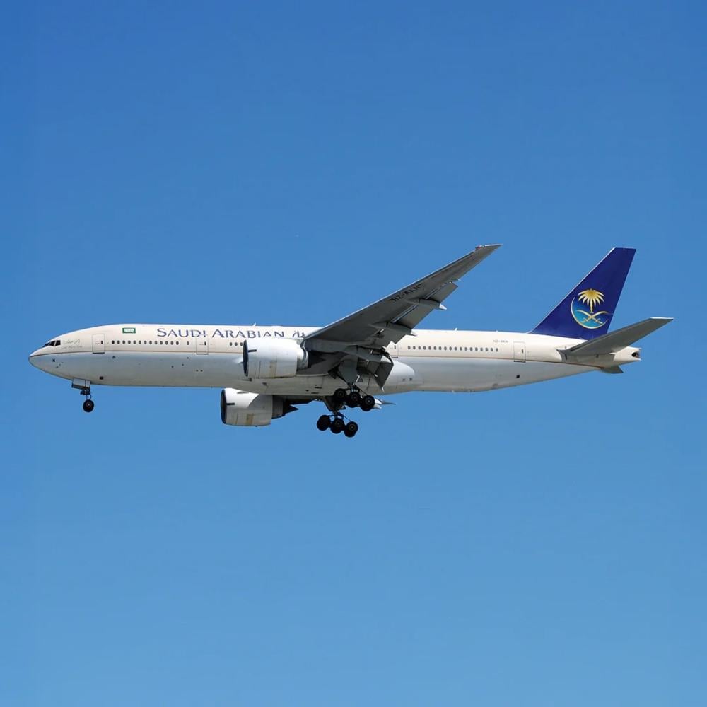 AviationTag Saudi Airlines Boeing 777 - HZ-AKN - Bicolor