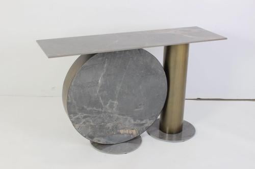 مدخل رخامي رخامي ودائرة امامية رخامية - رمادي