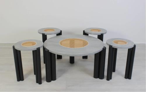 طقم طاولات خشبية بتصميم حديث - رمادي وأسود