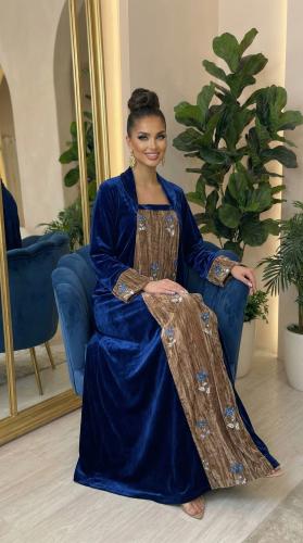 ثوب مخمل مع شك