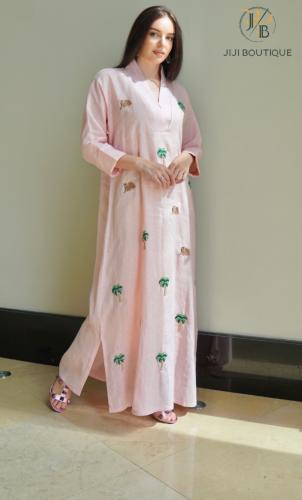 ثوب  تطريز نخيل و جمال بينك