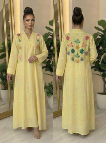 ثوب اصفر مطرز