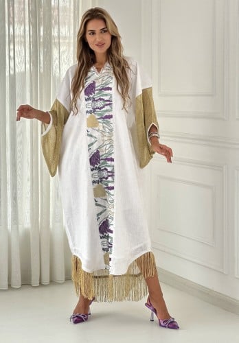 فستان مع تطريز و هدب