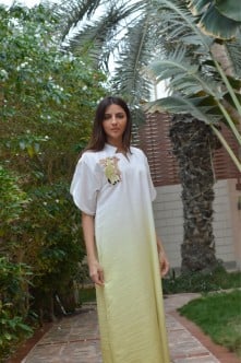 ثوب اومبري اصفر