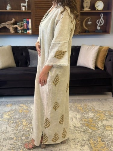 عباية تطريز أوراق