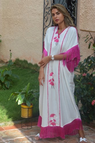 ثوب صيفي مطرز