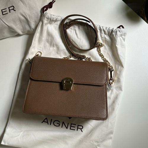 Aigner Bag