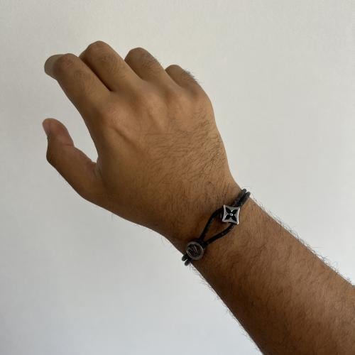 LouisVuitton سوارة رجالية