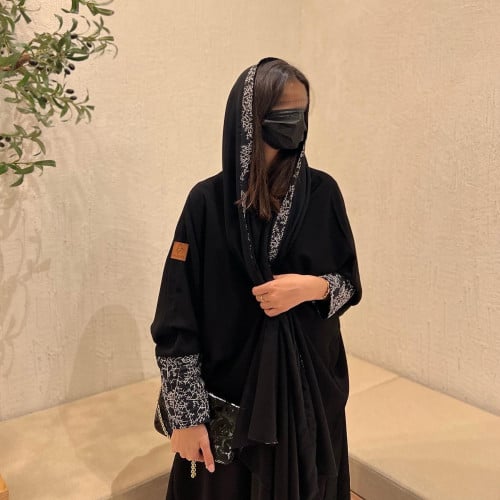 عباية الريم قصة بشت