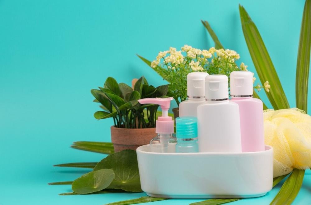 أفضل منتجات العناية بالبشرة والشعر لعام 2025