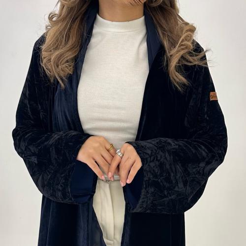 مخمل كحلي مع أكمام جاكار مخمل