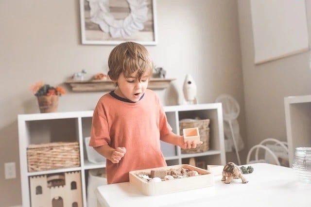 ألعاب الأطفال وفوائدها