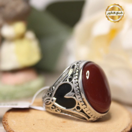 خاتم رجالي مع حجر عقيق