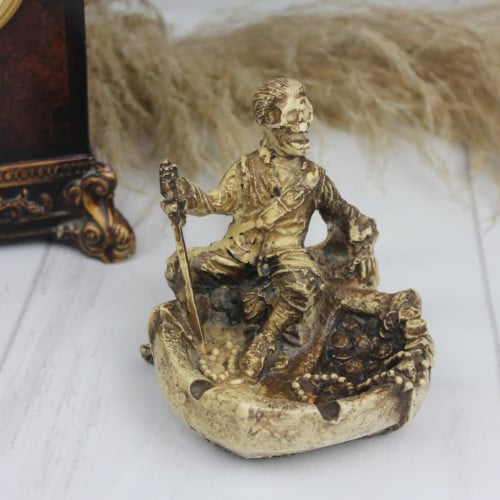 طفاية قرصان