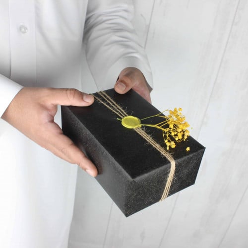 تغليف كلاسيكي اسود