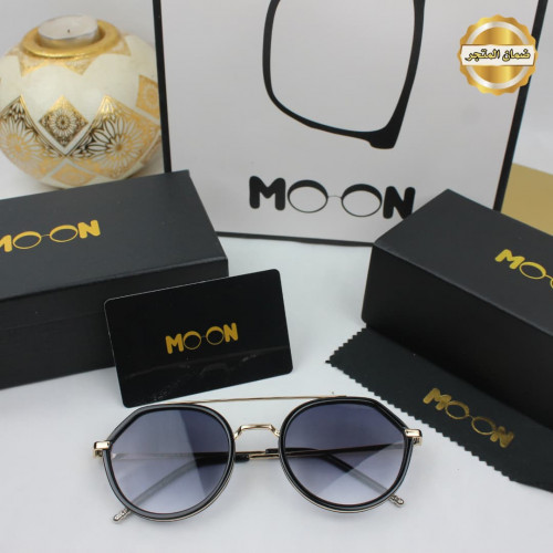 نظارة MooN