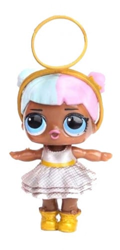 مجسم لعبه على شكل بنت حجم 8 سم تقريبا