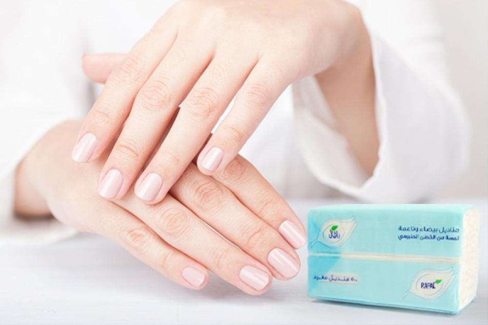 كيفية اختيار مناديل الوجه المناسبة لبشرتك الدهنية/الجافة/الحساسة