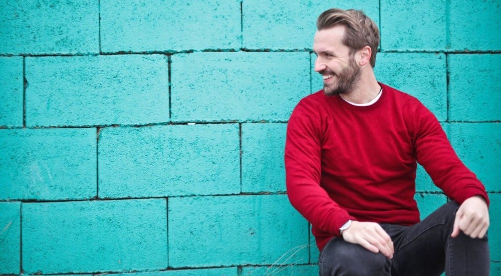 ِاحدث موضة سويت شيرت احمر للرجال 2024..تسوق الان