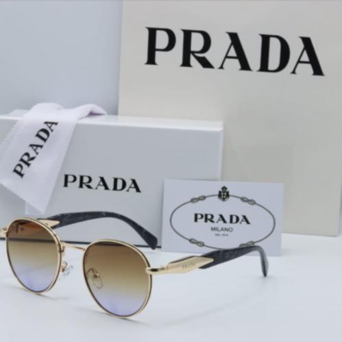 نظارة برادا