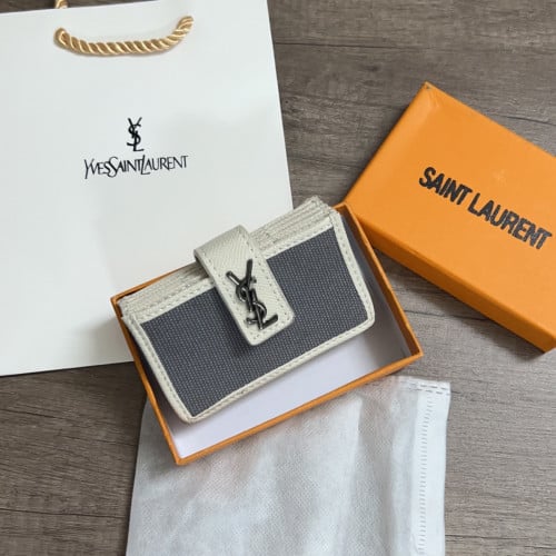 محفظة اف سان لوران بملحقاتها